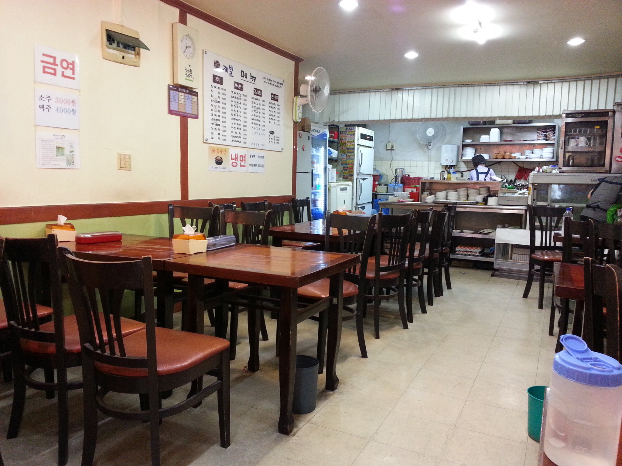 滨州市荷园餐饮股份有限公司