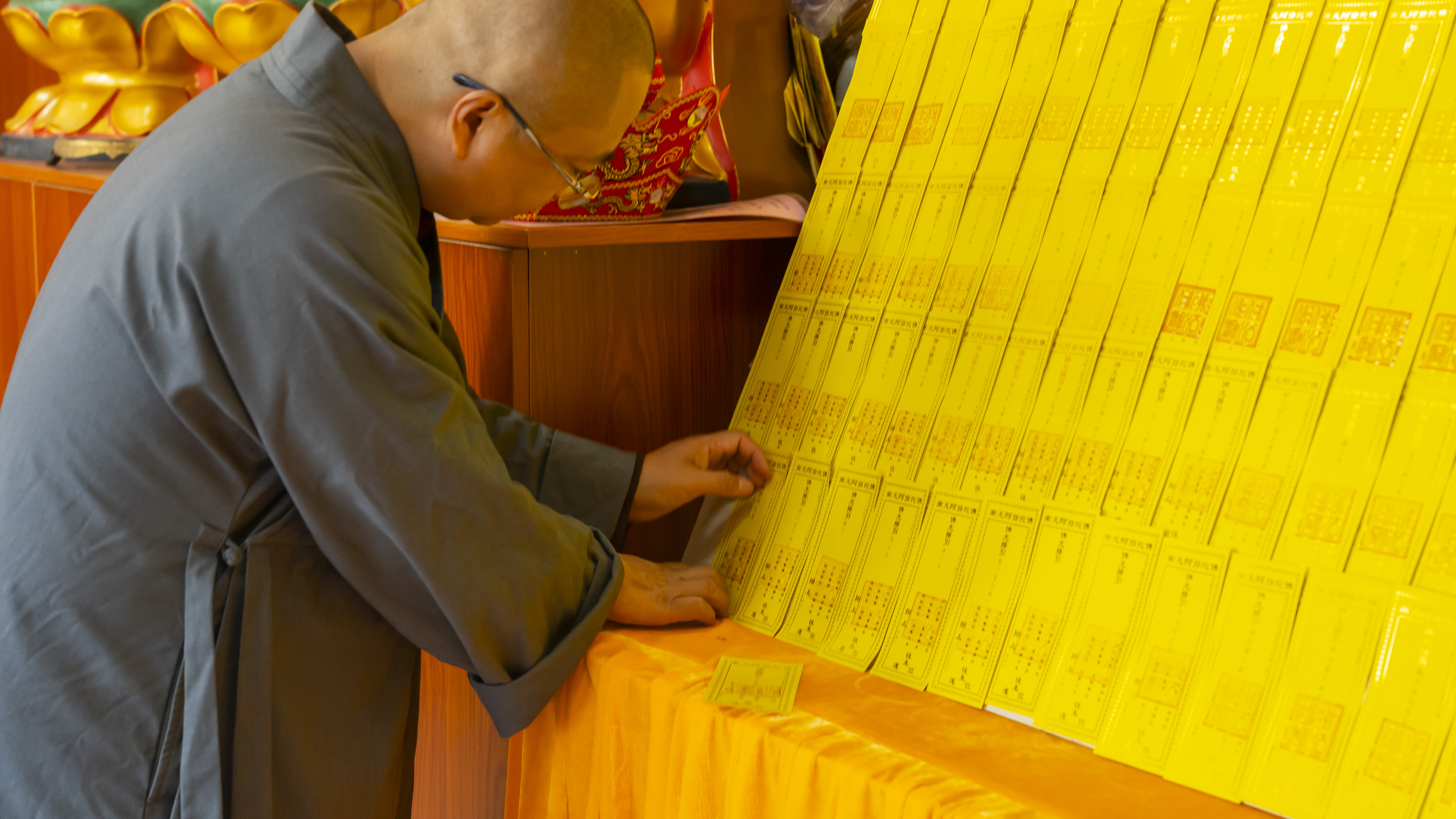 拜忏超度法会-拜忏法会需多长时间