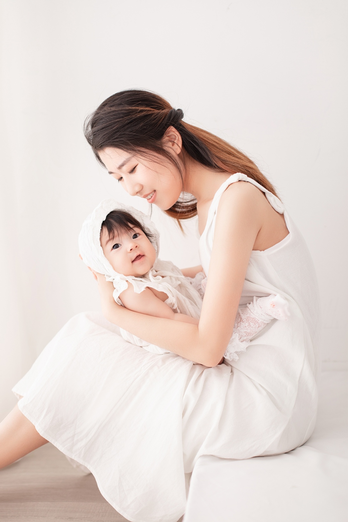 踏春留住美好回忆,"月之旅母婴护理服务中心"携手"花开映象儿童摄影"